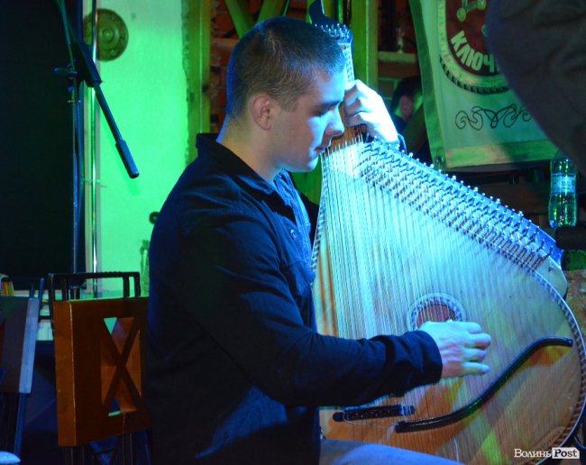 «З Луцьком завжди спекотно»: «Тінь Сонця» відіграли драйвовий концерт