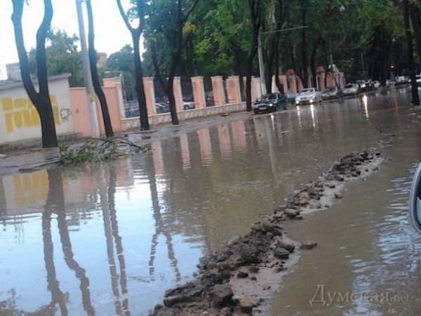 Ураган в Одесі. ФОТО