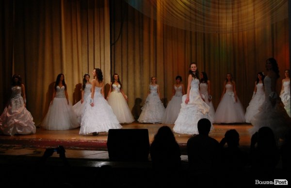 У Луцьку обрали найвродливішу студентку