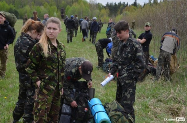 «Війна» у волинських лісах. «Звитяга - 2015». ФОТО. ВІДЕО