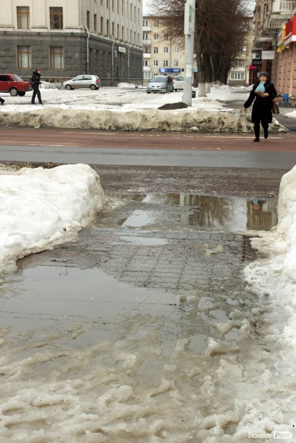 Відлига у Луцьку. ОНОВЛЕНО. ФОТО