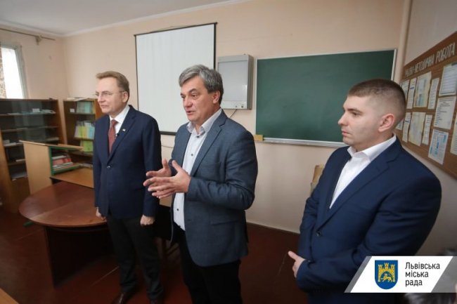 «Побачене в Ковелі ввело мене в шок»: Садовий представив Самчука колективу львівської лікарні. ВІДЕО. ФОТО