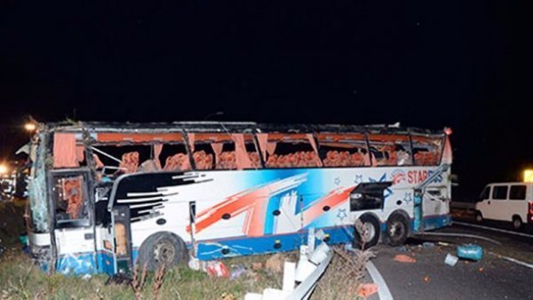 Автобус із українцями потрапив у серйозну аварію в Австрії. ФОТО