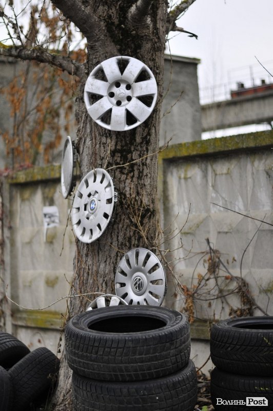 Луцький авторинок. БУДНІ МІСТА