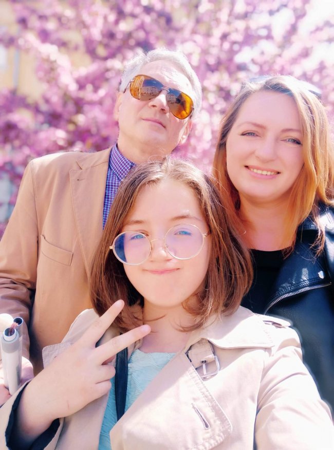 Повністю втратив зір: чоловік журналістки, яка родом з Волині, потребує дороговартісної операції