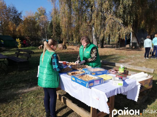 Як у луцькому звіринці відзначали Свято гарбуза. ФОТО