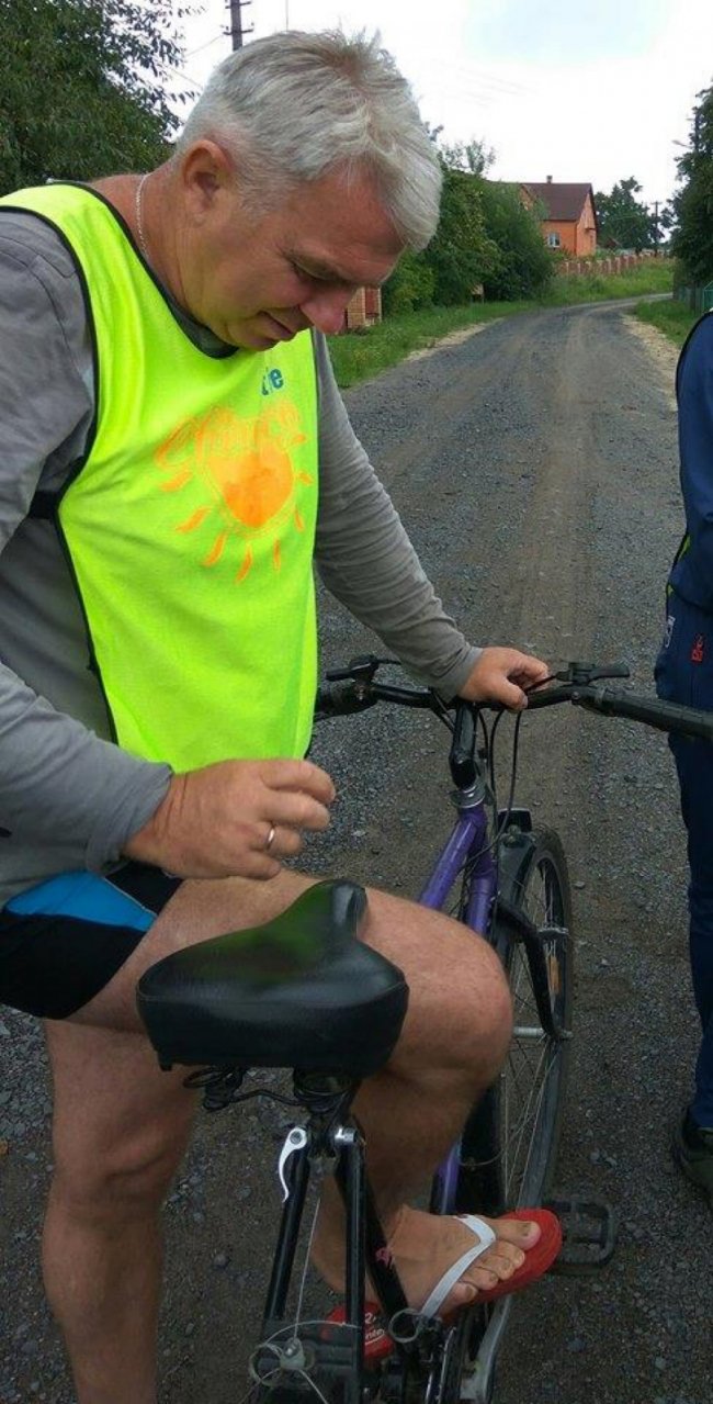 Колишній волинський посадовець оригінально відгуляв річницю весілля