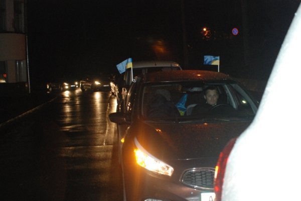 У Луцьку відбувся авто-, велопробіг в підтримку Євромайдану. ФОТО