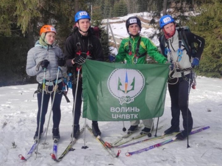 Волиняни стали чемпіонами України з лижного туризму. ФОТО
