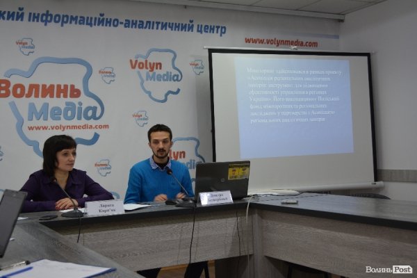 Замість 40 годин Луцький ЦНАП працює 49. ФОТО