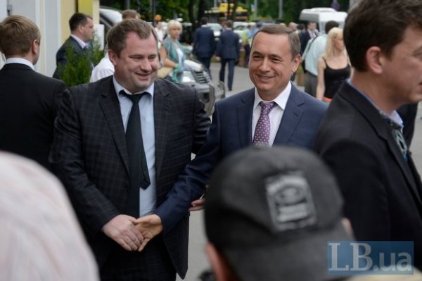 Мартиняк у смокінгу, Вітер у картатому піджаку: волиняни на вечірці у Порошенка. ФОТО