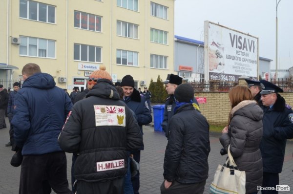 Активісти луцького Майдану попросили в Євросоюзу санкцій проти «репресантів». ФОТО