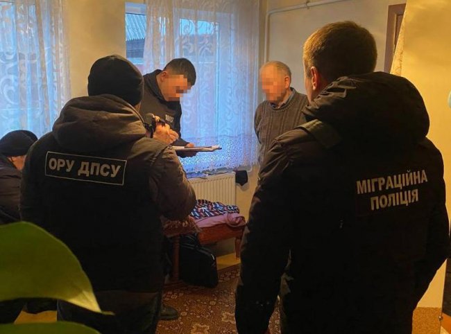 Від 1000 до 4500 доларів США: волинянин зі спільниками організували схему переправлення ухилянтів за кордон