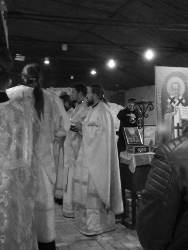 На місці найдревнішого храму Луцька помолилися за Іоанна Богослова. ФОТО