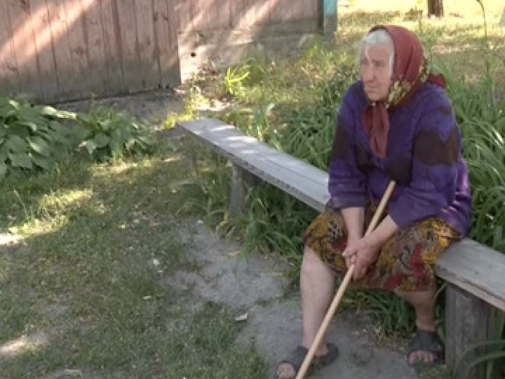 Хати-пустки: у селі Хотивель на Волині з 170 жителів залишилось 40