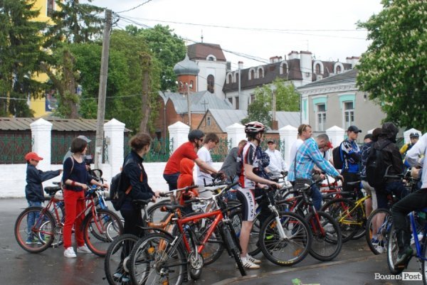 Велоекскурсія Луцьком. ФОТО