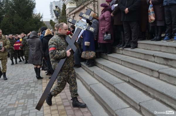 У Луцьку прощалися із двома загиблими бійцями АТО. ФОТО