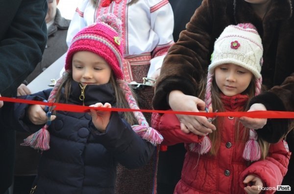 Підігрів підлоги, ліфти для їжі, екоматеріали: у Луцьку відкрили новий дитсадок. ФОТО 