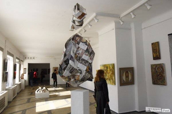 В осінньому салоні Луцька показали голі тіла. ФОТО