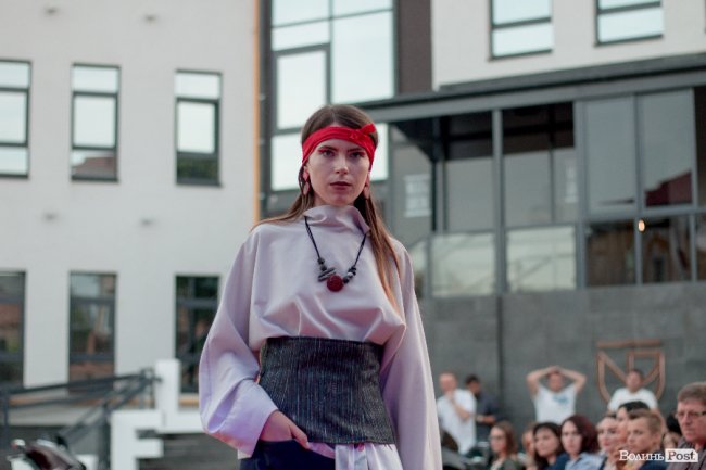 Гурт «СКАЙ», байкери та неймовірні колекції одягу: чим вражав другий день  «Lutsk Fashion Weekend»