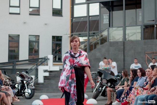 Гурт «СКАЙ», байкери та неймовірні колекції одягу: чим вражав другий день  «Lutsk Fashion Weekend»
