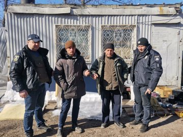 На Київщині затримали батька і сина, які займалися мародерством