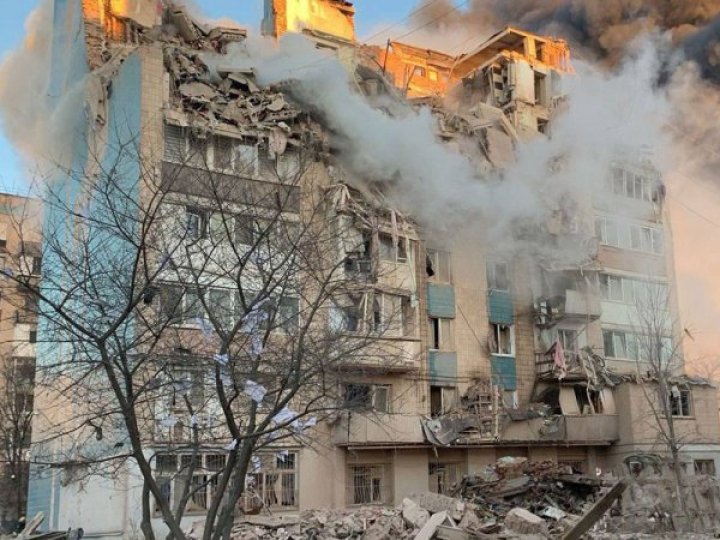 Росія вдарила по житлових будинках у Тернополі крилатими ракетами X-101