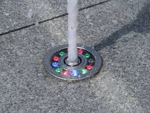 У Володимирі-Волинському встановлять різнокольоровий фонтан з музичним супроводом. ФОТО