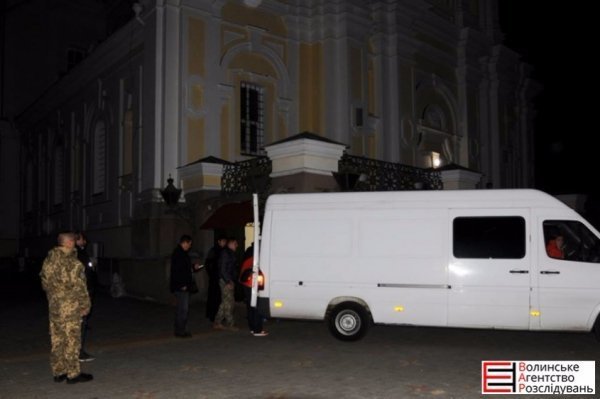 У Луцьку зустріли тіло загиблого сапера. ФОТО
