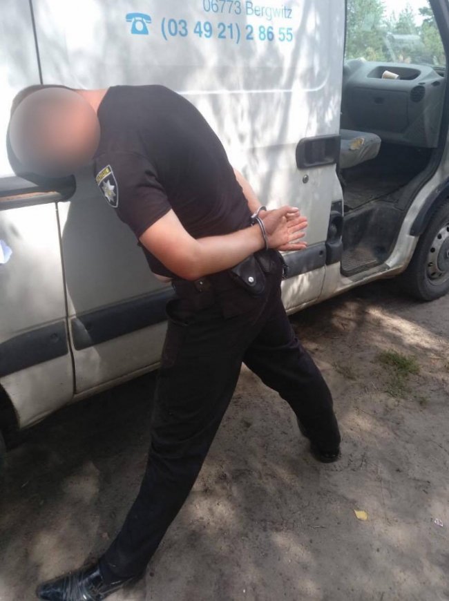 На Волині затримали поліцейських, які брали хабарі. ФОТО