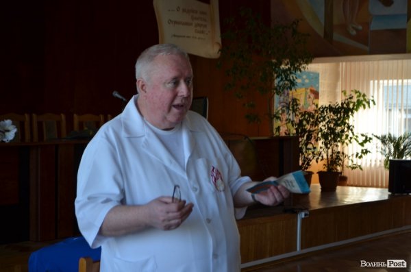 Як у Луцьку жінок вчать рятувати людей на війні. ФОТО