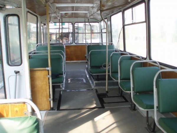 У Луцьку відремонтували тролейбус. ФОТО