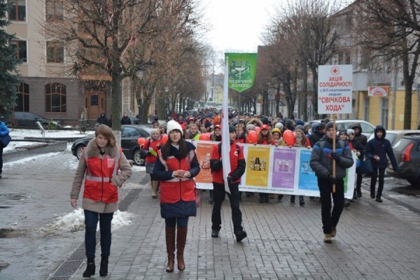 «Свічкова хода» у Луцьку: як це було
