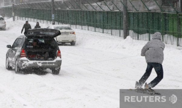 Фото Києва, заваленого снігом
