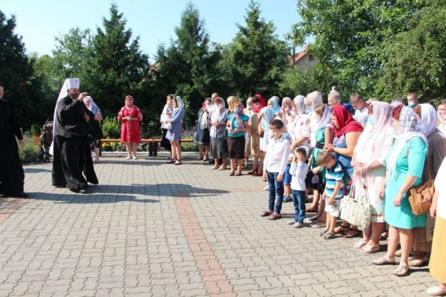 У селі під Луцьком релігійна громада відзначила потрійний ювілей. ФОТО