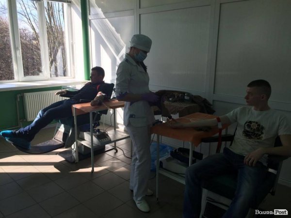 Лучани допомагали не словом, а кров`ю. ФОТО