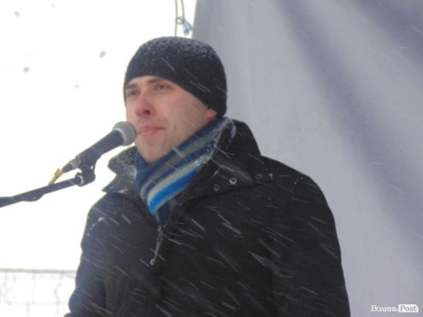 Віче на луцькому Євромайдані. ФОТО