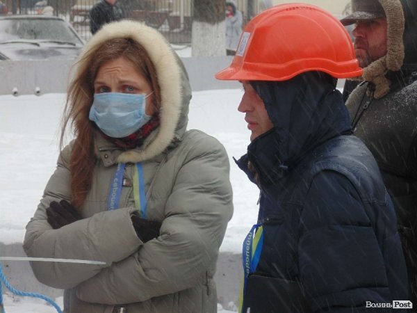 Віче на луцькому Євромайдані. ФОТО