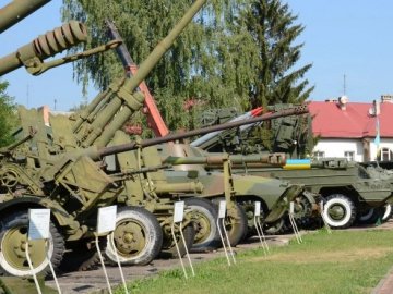 Військовий музей у Луцьку запрошує на День козацтва
