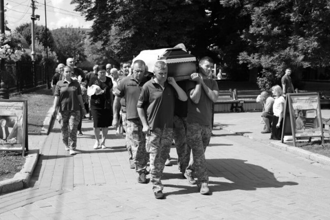 Луцьк попрощався із загиблим Героєм Олександром Андрусіком