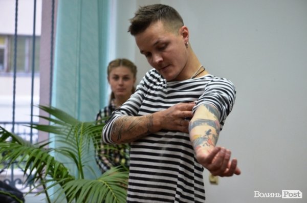 Женя Галич з «O.Torvald» розповів студентам про секс, наркотики, рок-н-рол