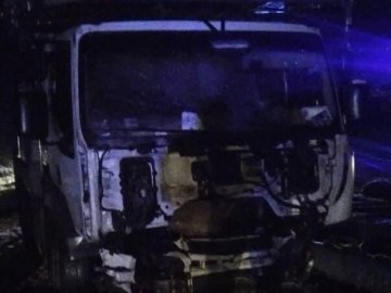 На Волині у ДТП загинув водій: зіткнулися Skoda Octavia та автовоз. ФОТО