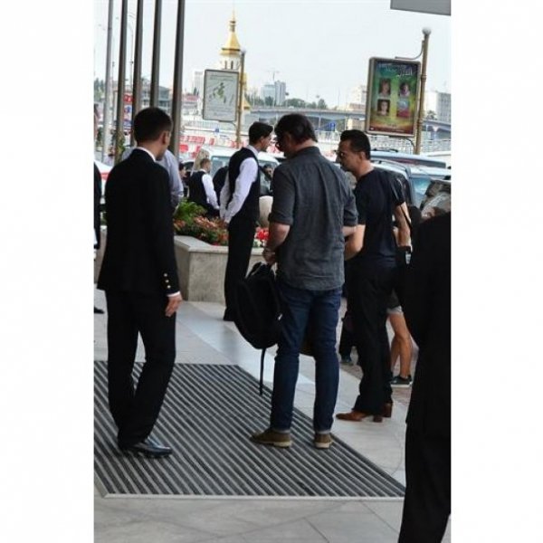 Depeche Mode у Києві зустрічав «Беркут». ФОТО