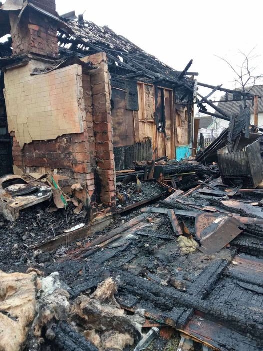 У батьків загиблого Героя з Волині Сергія Нестерука згорів будинок: потрібна допомога