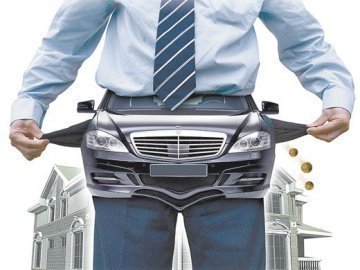 Дача в курортному селі,  авто  і готівка у банках: що декларує начальник БТІ Волині