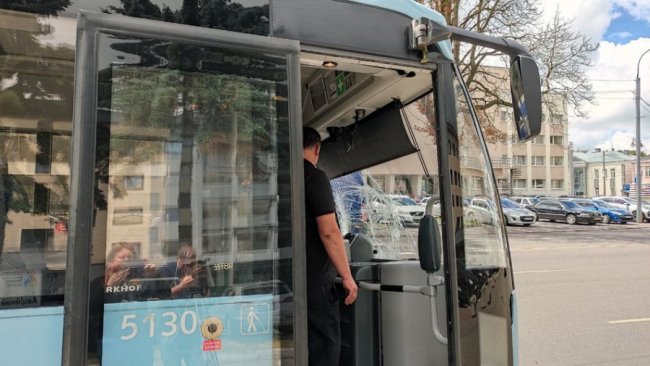 У Луцьку зіткнулися дві маршрутки. ФОТО