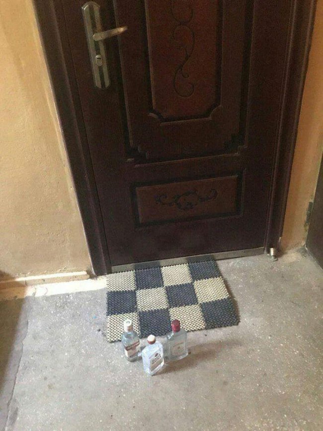 Лучанка влаштувала у власній квартирі горілчаний «магазин»