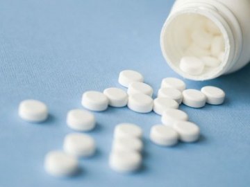 В Україні тестують чотири препарати для лікування COVID-19