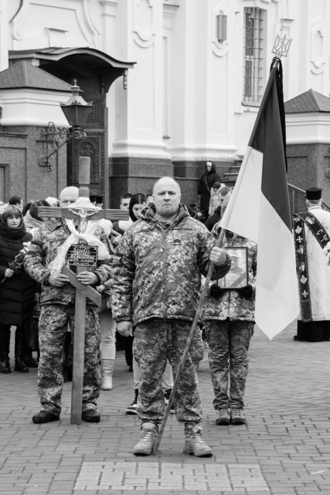 Лучани попрощалися із Героєм Олександром Зарембою