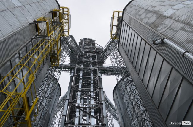 Розказали, коли у Володимирі запрацює новозбудований елеватор. ФОТО 
